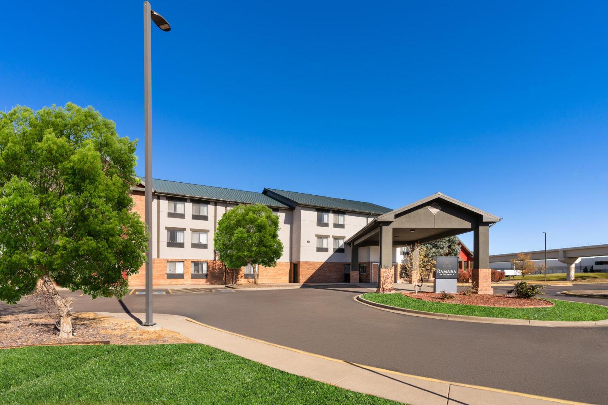 Sylo Hotel Denver Airport, A Ramada By Wyndham Aurora Exterior foto